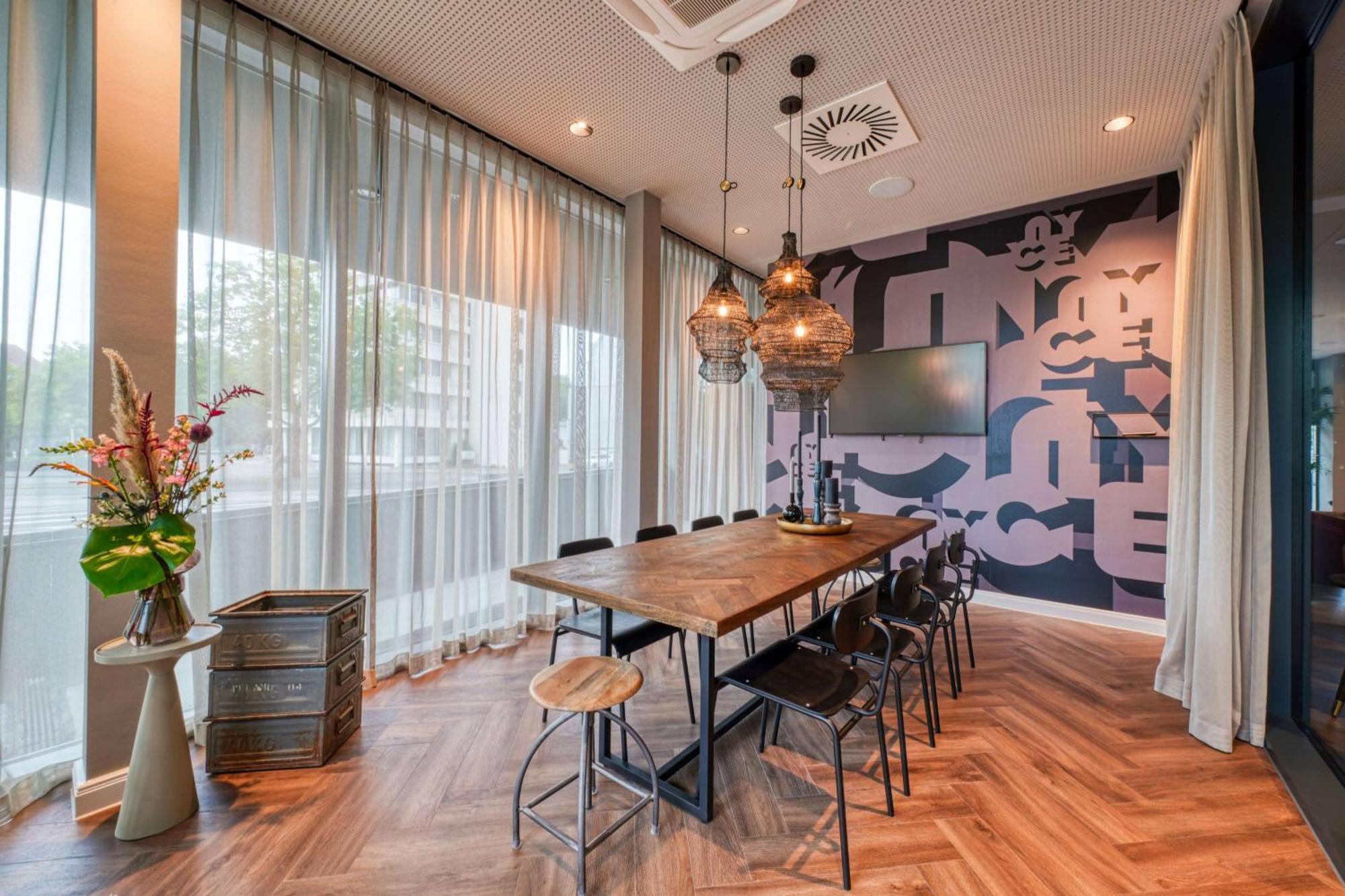 Vienna House Easy By Wyndham Hotel 3*