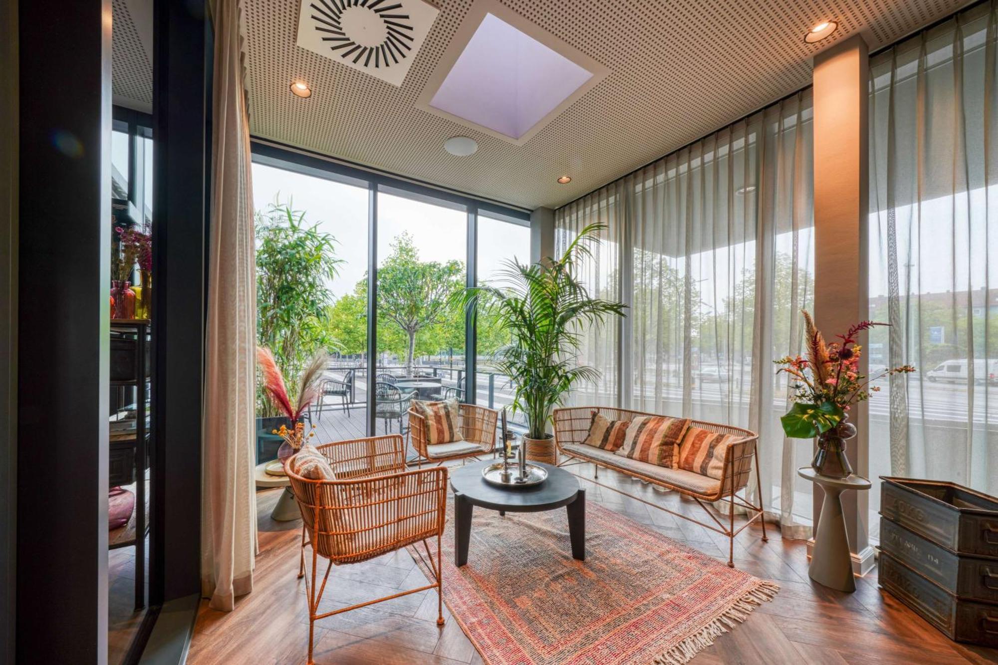 Vienna House Easy By Wyndham Hotel 3*